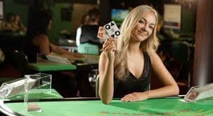 Tampilan dashboard olahraga dan kategori permainan paman togel